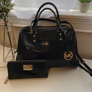 Michael Kors purse and wallet